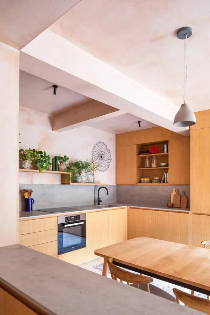The Hackney Kitchen - European Oak Kitchen with plastered walls