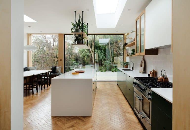 Three Design Hacks: How To Style Your Kitchen Shelves - Sustainable ...