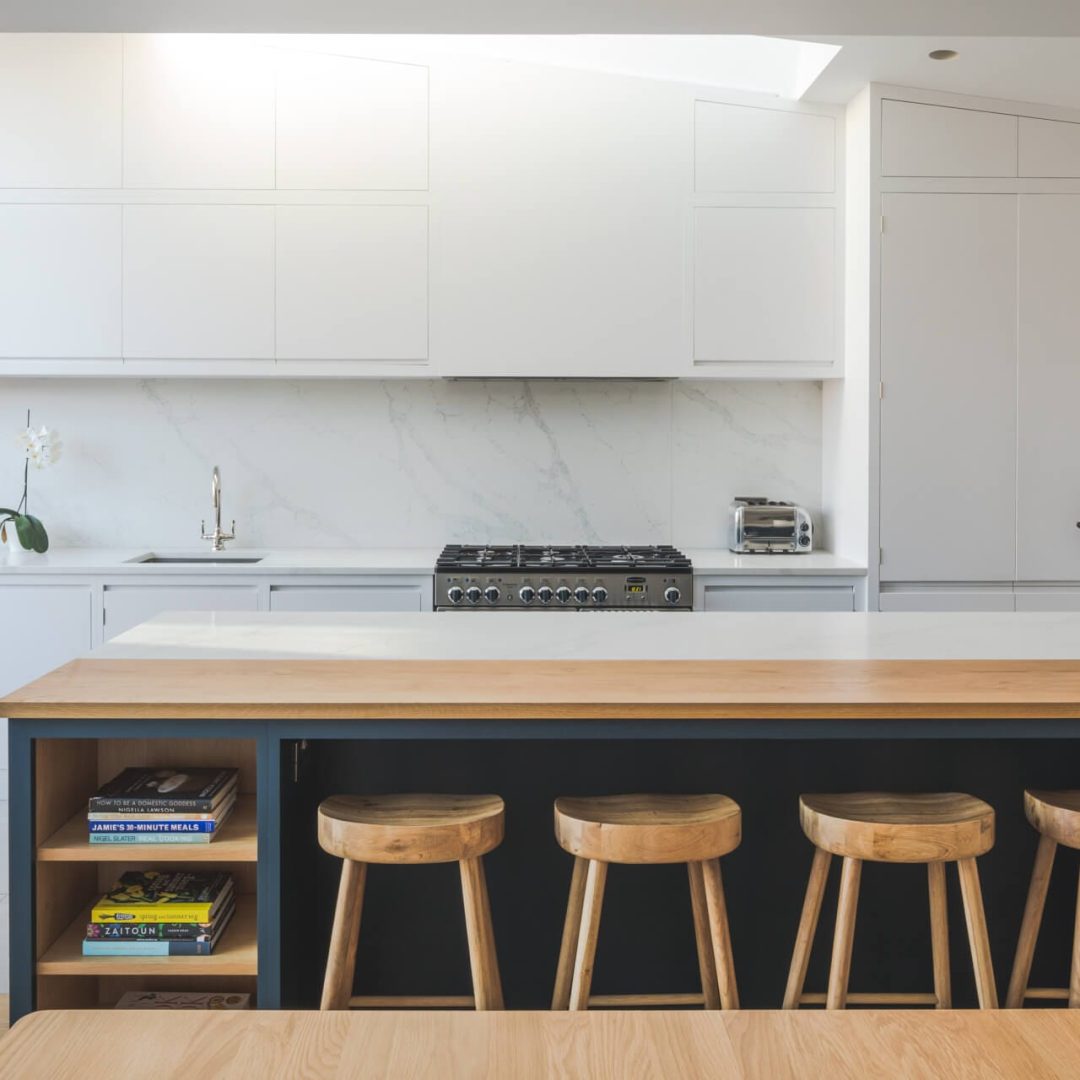 Contemporary London Townhouse Kitchen with open plan dining room